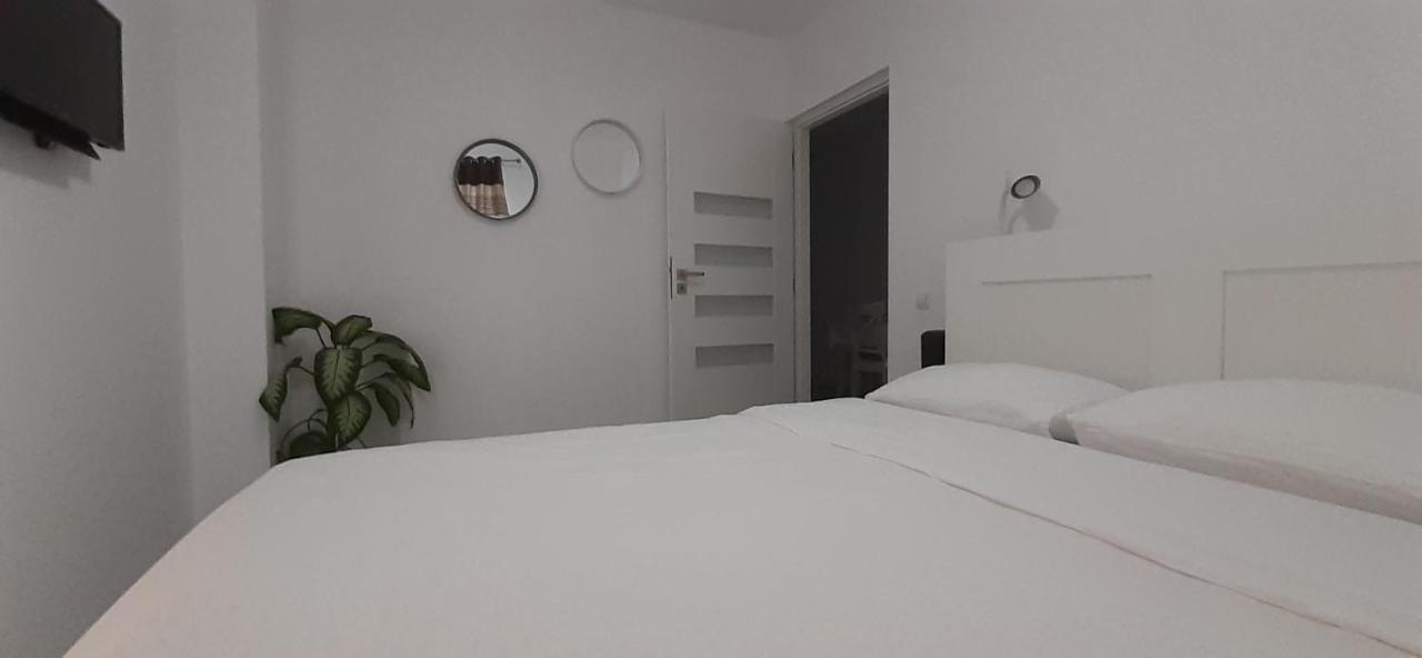 Adma Apartments Sibiu Esterno foto